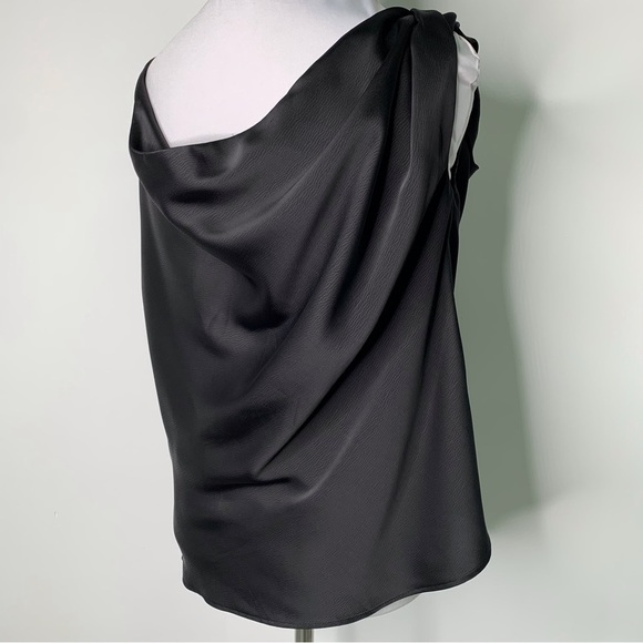 WAYF Women's Cowl Neck Black Sleeveless Asymmetrical Top Size XL - Picture 4 of 14
